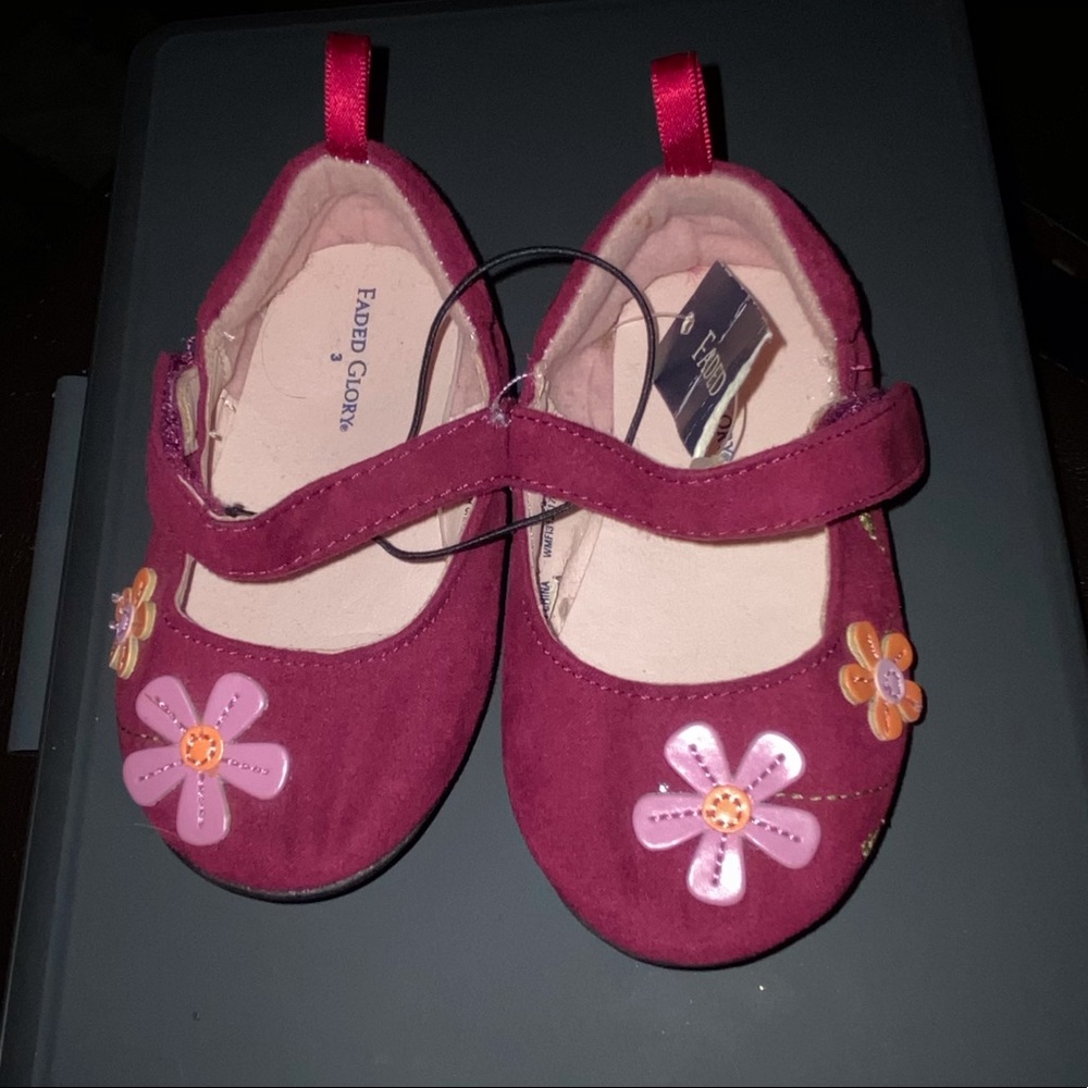 Baby Girl Size 3 Shoes